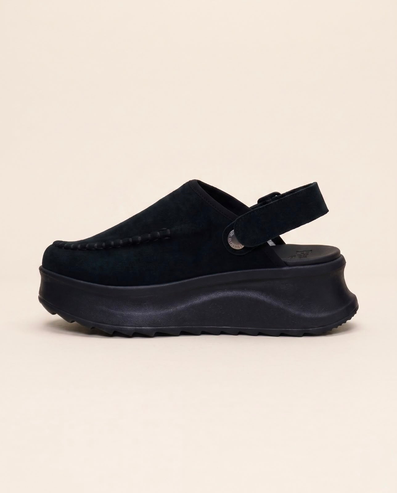 Aura Suede – Sabots en daim à plateforme
