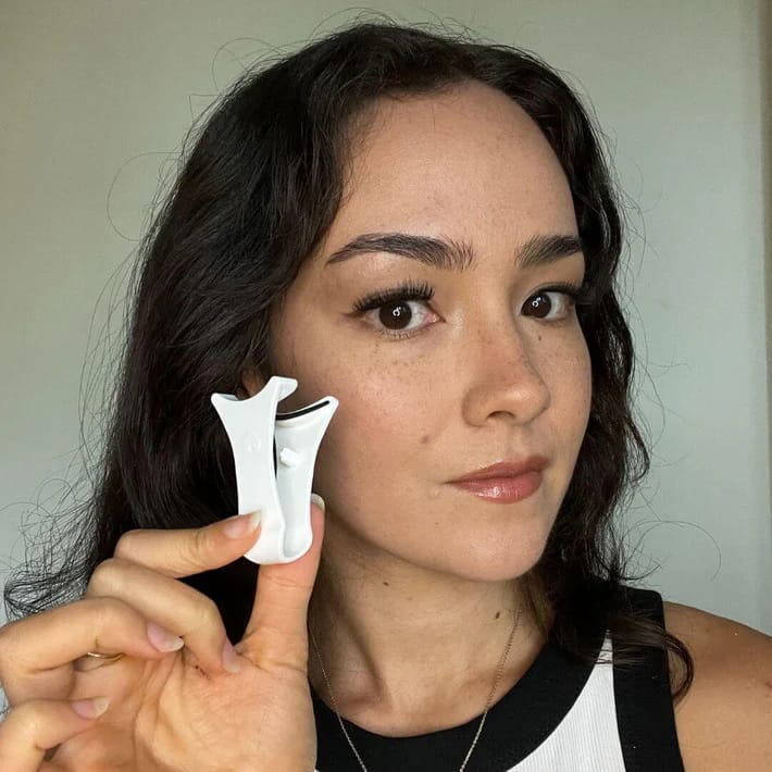 ZELENS CLICKLASH™ — Quick. Clean. Stunning Lashes